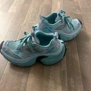 Balenciaga 6XL sneakers 7(40)